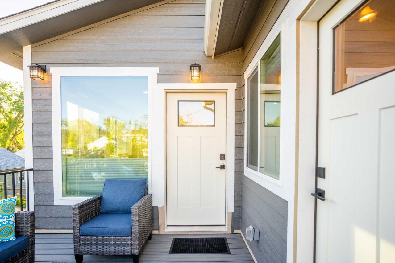Modern Golden Cottage With Mtn Views Near Red Rocks Bagian luar foto