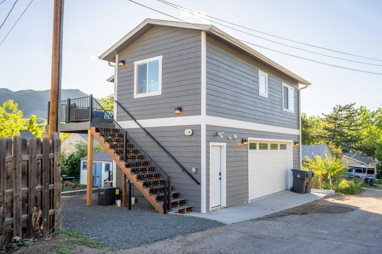 Modern Golden Cottage With Mtn Views Near Red Rocks Bagian luar foto